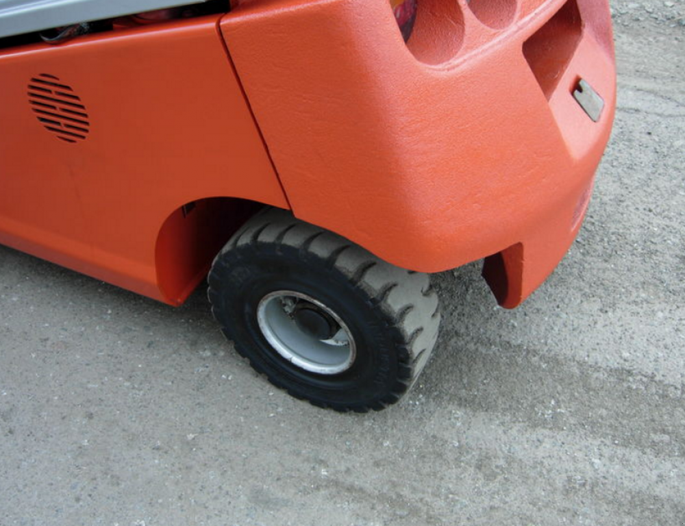 Gabelstapler typu BT C4D150D,  v Київ (Obrázek 10)