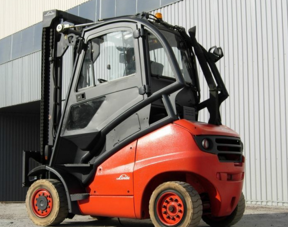 Gabelstapler typu Linde H40T,  v Київ (Obrázek 1)