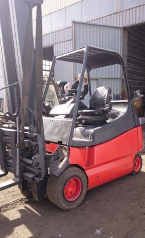 Gabelstapler typu Linde E30,  v Київ (Obrázek 2)