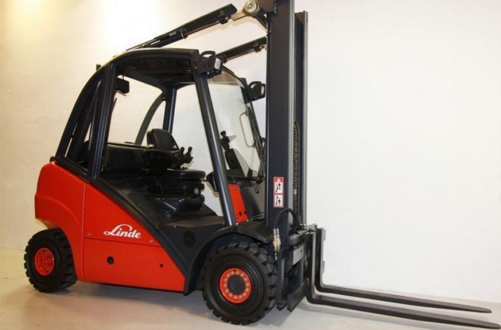 Gabelstapler typu Linde H20,  v Київ (Obrázek 1)