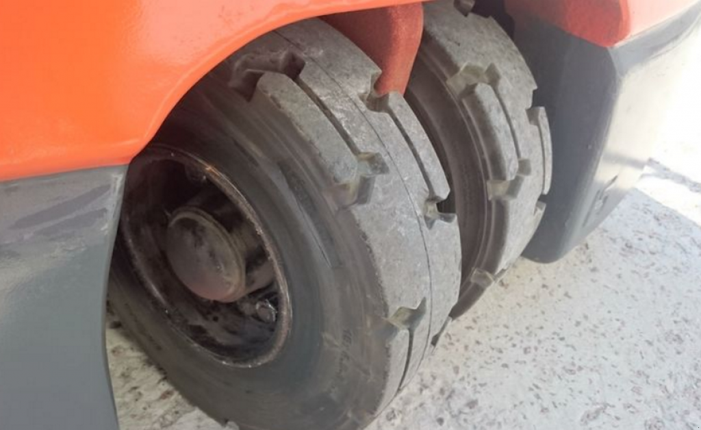 Gabelstapler typu Toyota 7FBEF15,  w Київ (Zdjęcie 3)