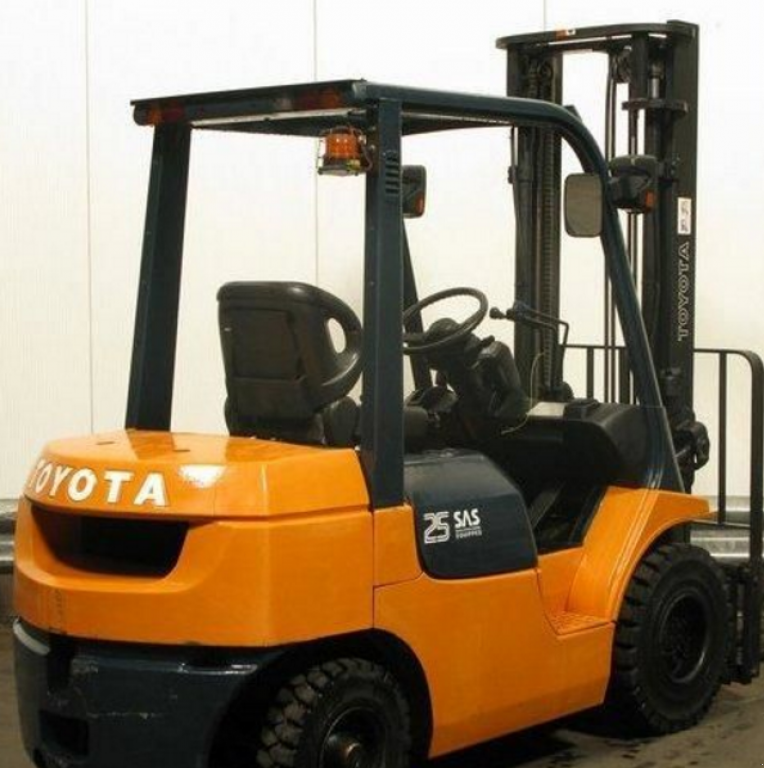 Gabelstapler typu Toyota 02-7FD25,  v Київ (Obrázek 2)