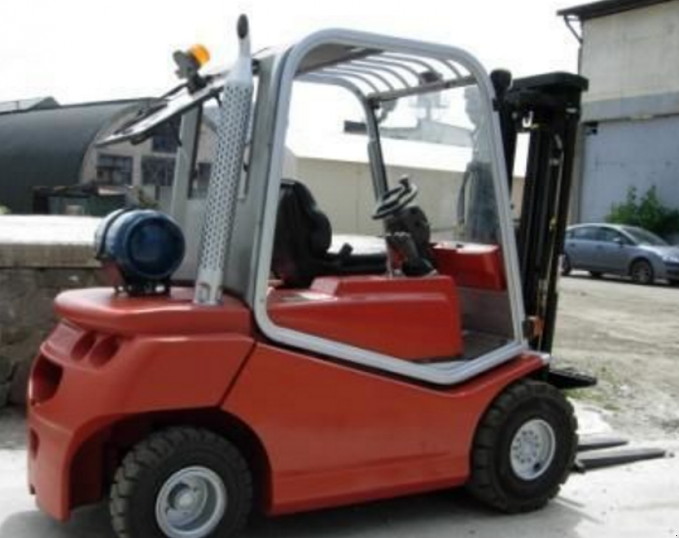 Gabelstapler typu BT C4G300,  v Київ (Obrázek 1)