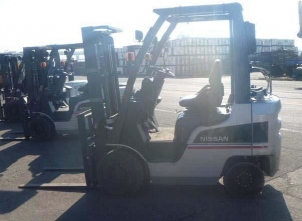 Gabelstapler typu Nissan FG P1D1A18LQ,  v Київ (Obrázek 1)