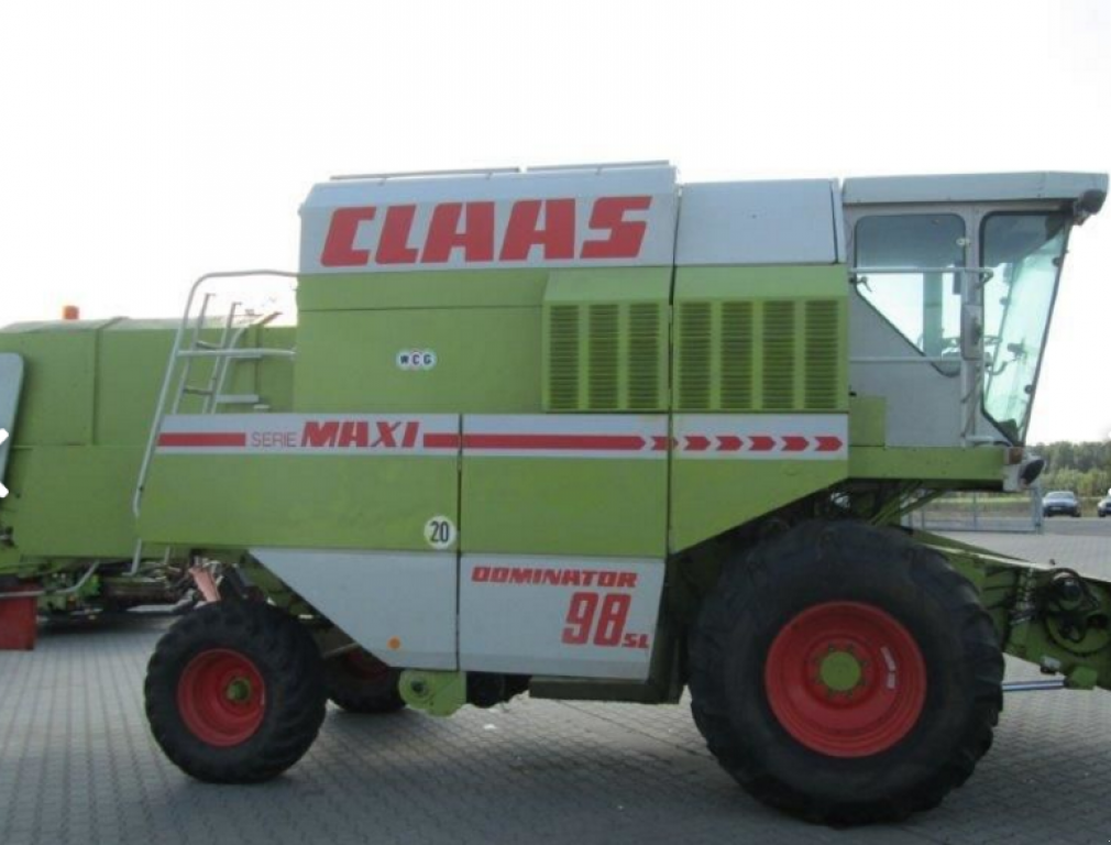 Oldtimer-Mähdrescher tipa CLAAS Dominator 98 SL, Neumaschine u Чернівці (Slika 3)