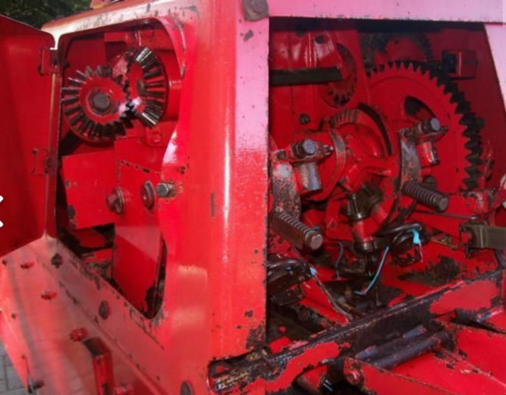 Hochdruckpresse typu Welger AP 52,  v Чернівці (Obrázek 4)