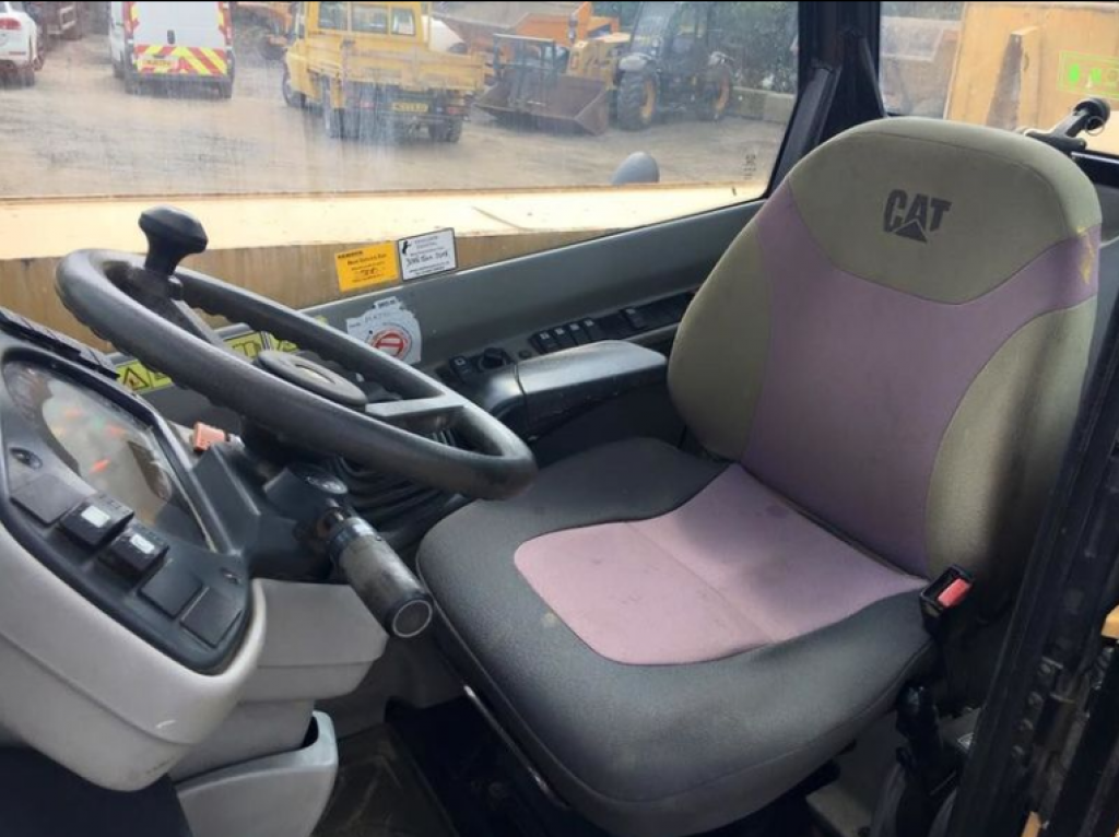 Teleskopstapler typu Caterpillar TH360B,  v Київ (Obrázek 3)