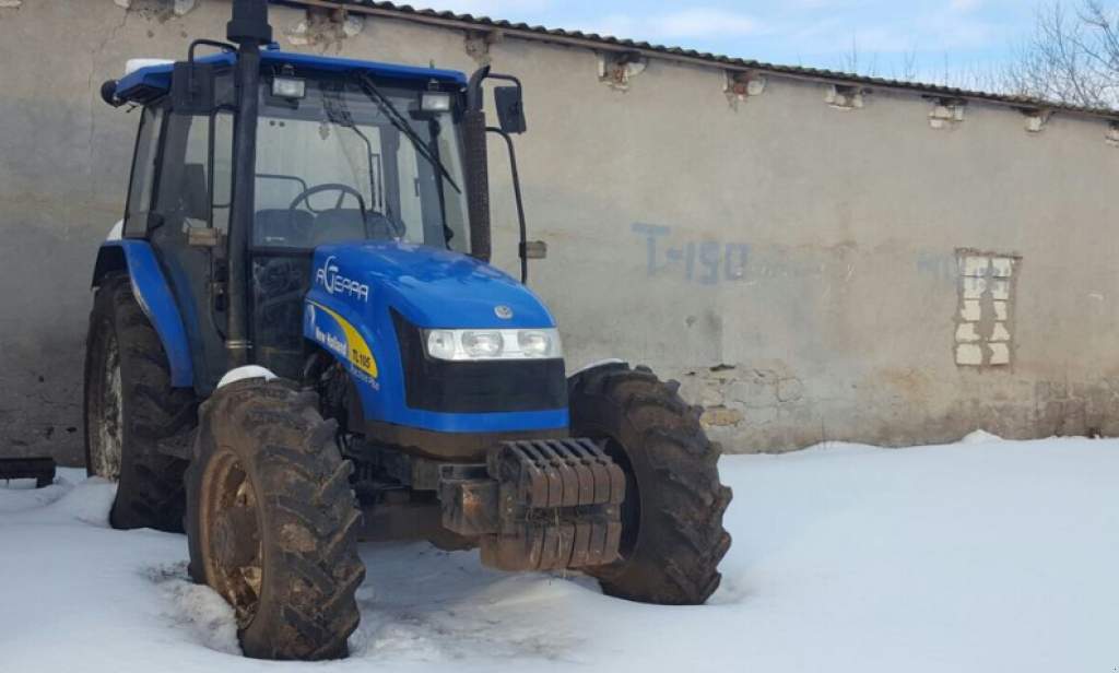 Oldtimer-Traktor a típus New Holland TL105, Neumaschine ekkor: Миколаїв (Kép 3)