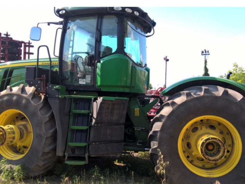 Oldtimer-Traktor a típus John Deere 9510R, Neumaschine ekkor: Київ