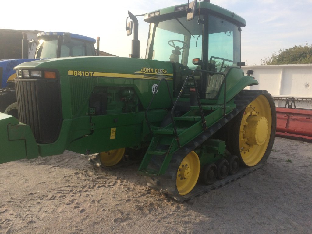 Raupentraktor του τύπου John Deere 8410T,  σε Бродецьке (Φωτογραφία 1)