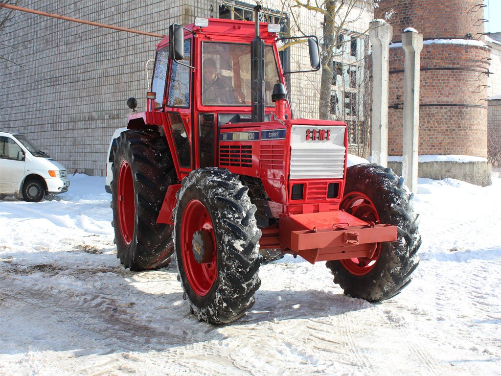 Oldtimer-Traktor des Typs Same Iron 130,  in Ковель (Bild 8)