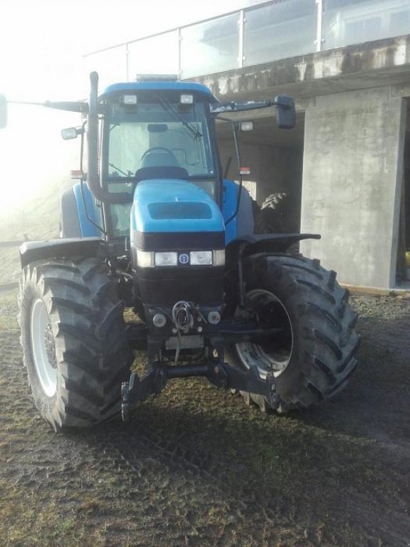Oldtimer-Traktor a típus New Holland TM 155, Neumaschine ekkor: Ковель (Kép 1)