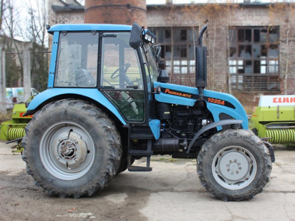 Oldtimer-Traktor a típus Belarus Беларус-1025.2, Neumaschine ekkor: Ковель (Kép 10)