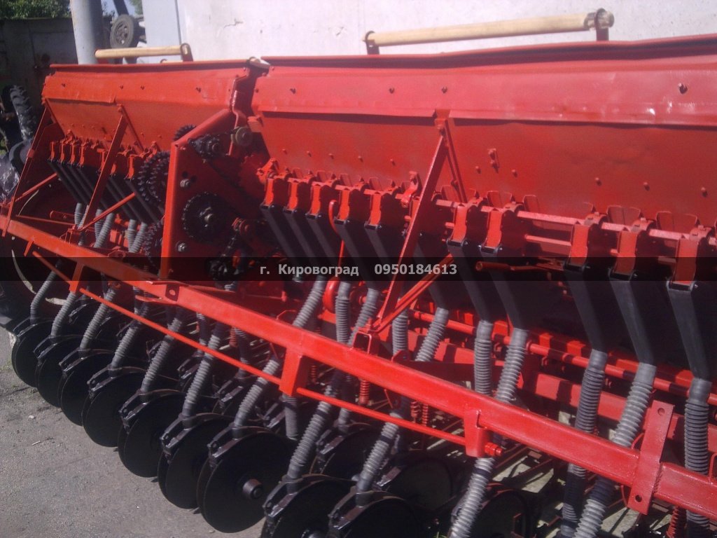 Direktsaatmaschine typu CHERVONA ZIRKA СЗ-3.6,  v Кіровоград (Obrázek 4)