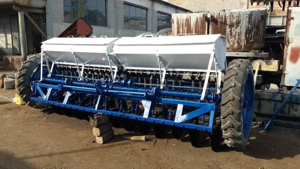 Direktsaatmaschine tip CHERVONA ZIRKA СЗ-3.6,  in Кіровоград (Poză 1)