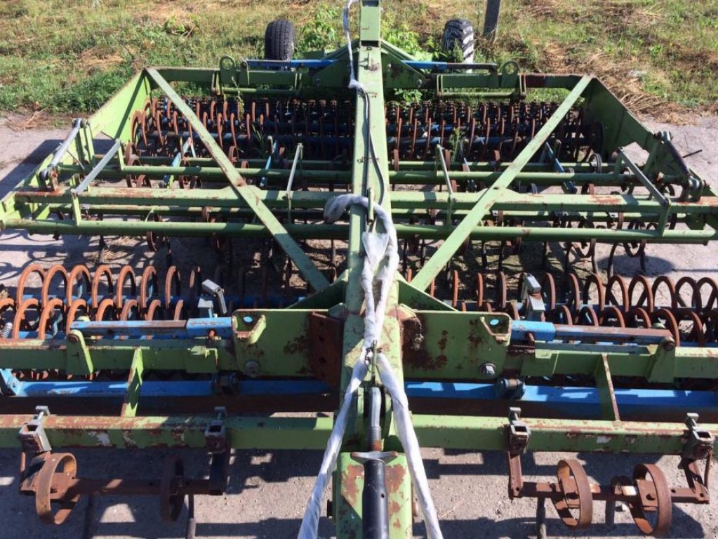 Kartoffelpflegetechnik typu Farmet K 600,  v Кіровоград (Obrázek 1)