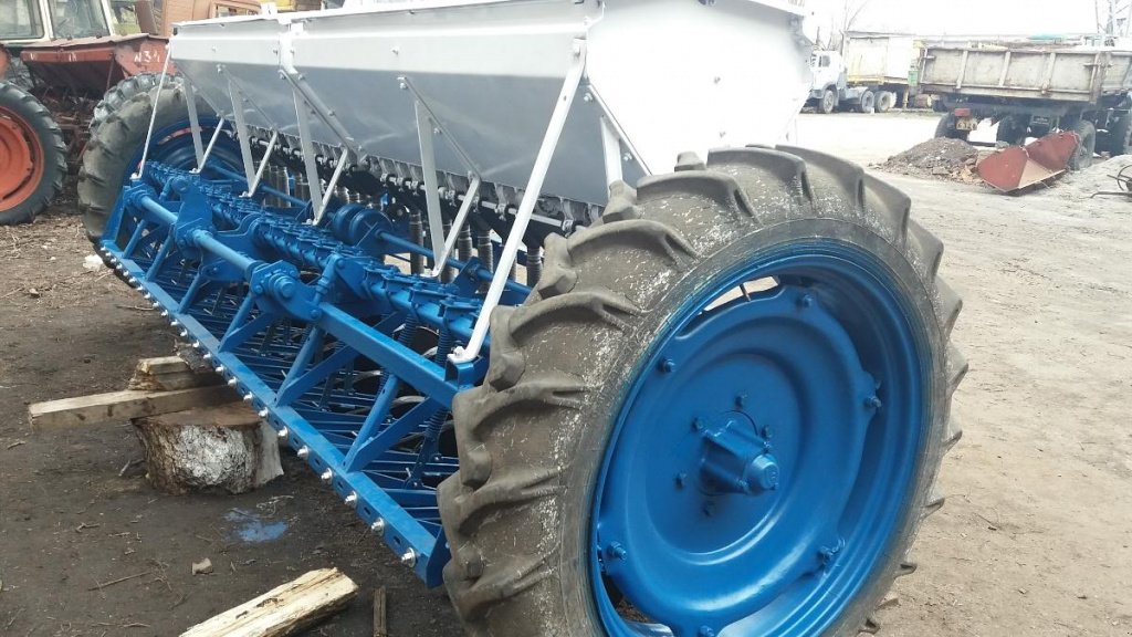 Direktsaatmaschine typu CHERVONA ZIRKA СЗ-3.6,  v Кіровоград (Obrázek 9)