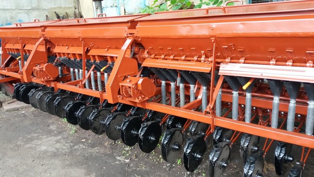 Direktsaatmaschine Türe ait CHERVONA ZIRKA СЗ 5.4,  içinde Кіровоград (resim 2)