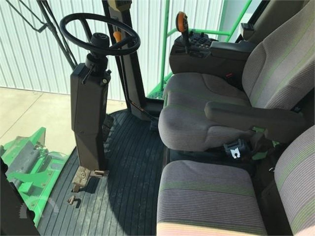 Oldtimer-Mähdrescher a típus John Deere 9660 STS,  ekkor: Харків (Kép 4)