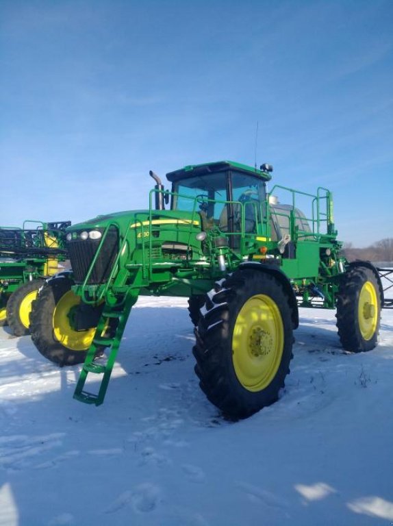 Selbstfahrspritze typu John Deere 4730,  v Біла Церква (Obrázek 2)