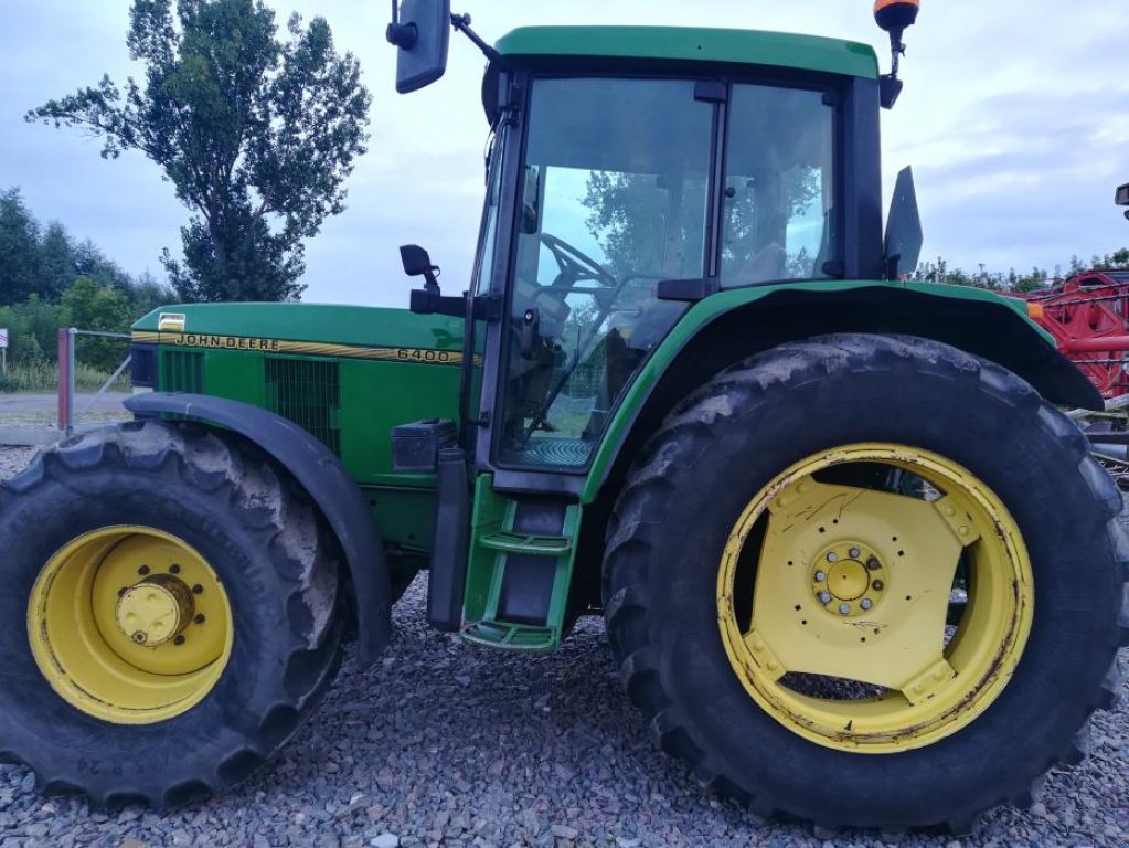 Oldtimer-Traktor typu John Deere 6400, Neumaschine w Белз (Zdjęcie 3)