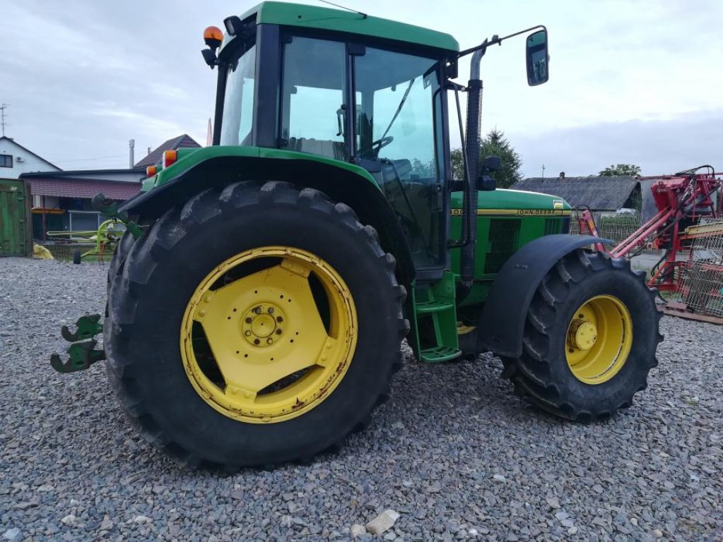 Oldtimer-Traktor typu John Deere 6400, Neumaschine v Белз (Obrázek 1)