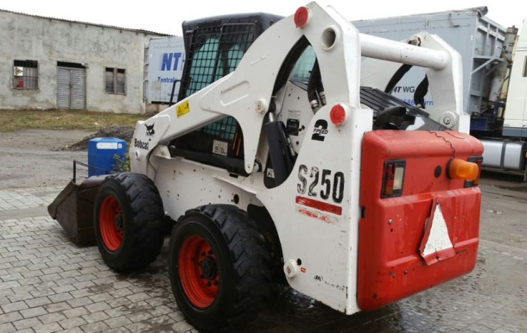 Gabelstapler typu Bobcat S250 Turbo,  v Золочів (Obrázek 2)