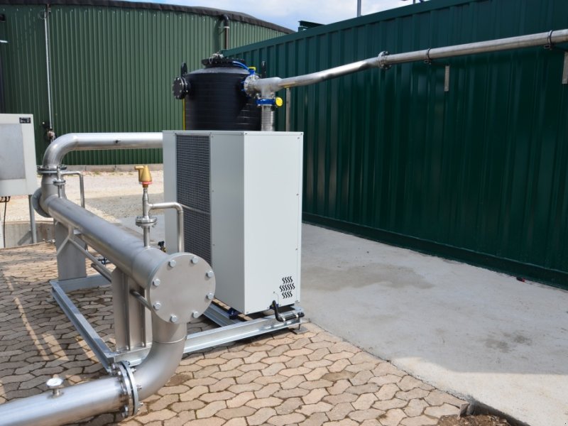 BHKW & Blockheizkraftwerk van het type enkotherm Biogaskühlung, Neumaschine in Merkendorf (Foto 1)
