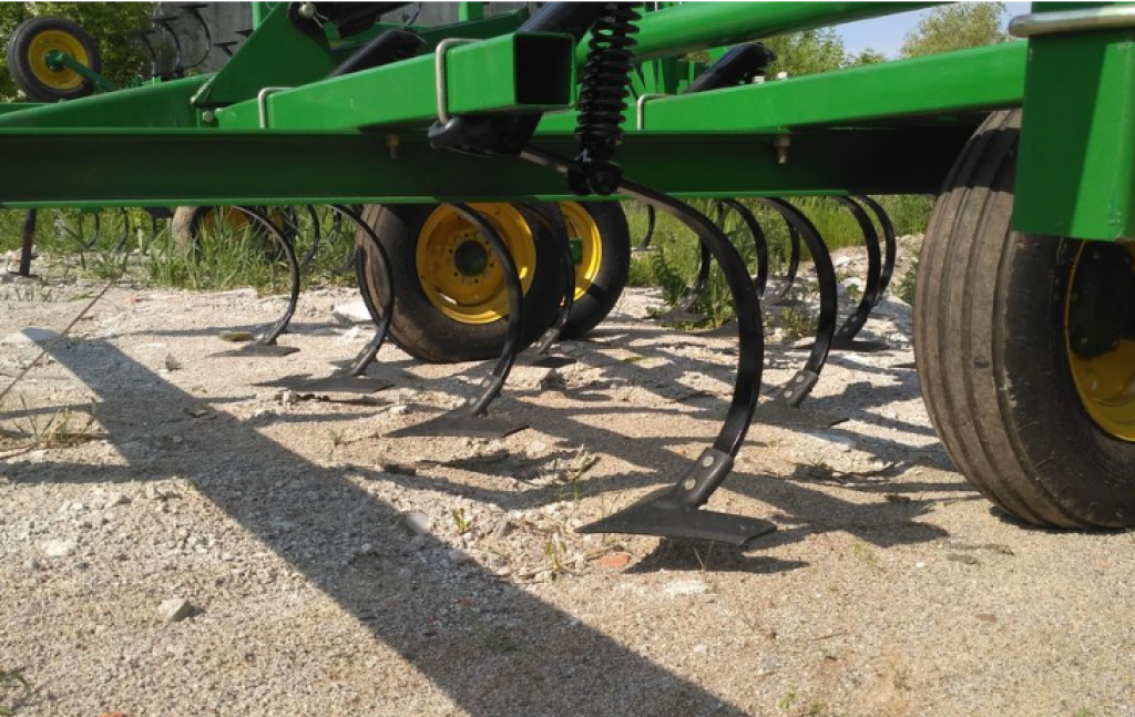 Kartoffelpflegetechnik typu John Deere 1000,  v Калинівка (Obrázek 3)