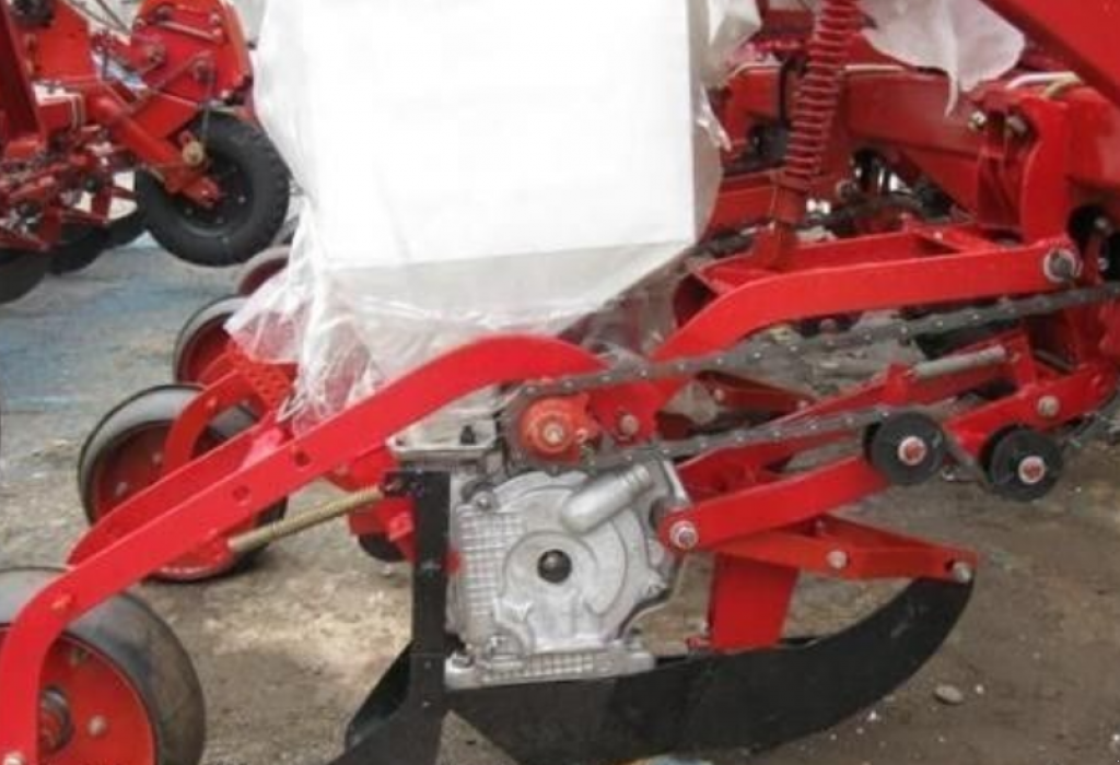 Sämaschine typu CHERVONA ZIRKA СУПН-8,  v Дніпропетровськ (Obrázek 2)