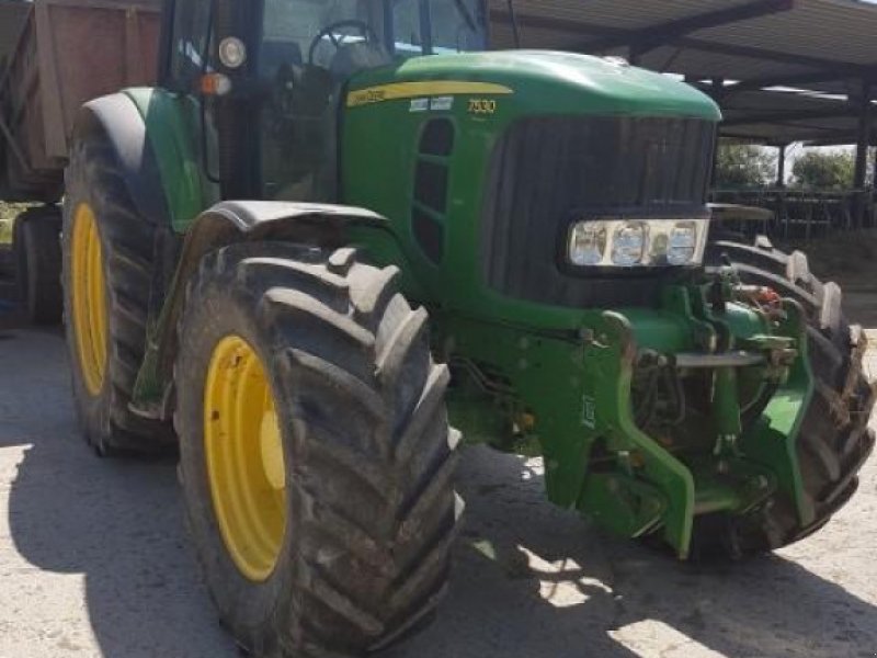 Oldtimer-Traktor του τύπου John Deere 7530 Premium, Neumaschine σε Київ (Φωτογραφία 1)