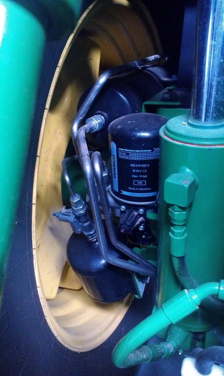 Oldtimer-Traktor a típus John Deere 8320R, Neumaschine ekkor: Не обрано (Kép 5)
