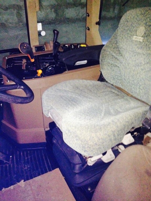 Oldtimer-Traktor typu John Deere 7710, Neumaschine v Житомир (Obrázek 4)