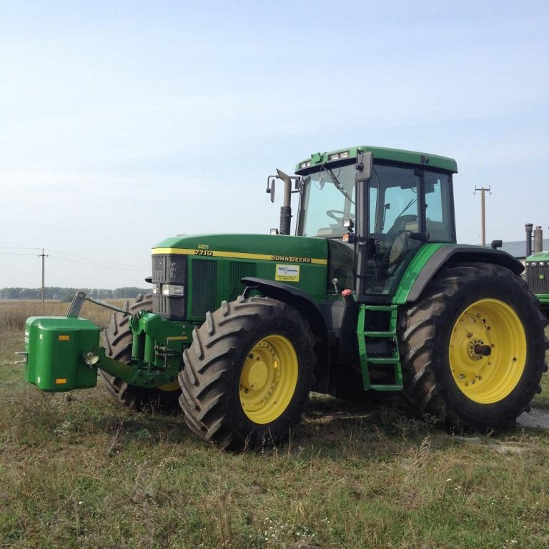 Oldtimer-Traktor typu John Deere 7710, Neumaschine v Житомир (Obrázek 3)