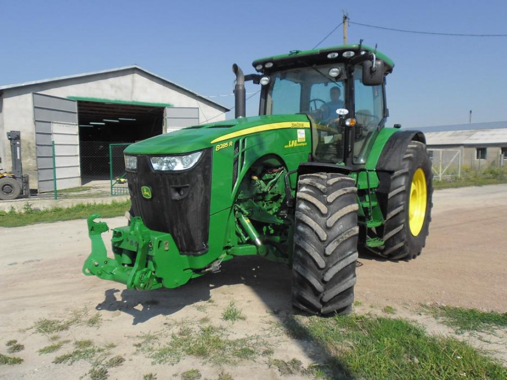 Oldtimer-Traktor typu John Deere 8285R, Neumaschine v Житомир (Obrázek 2)