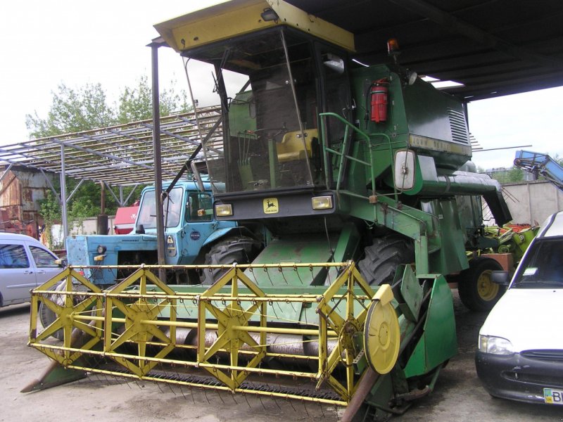 Oldtimer-Mähdrescher des Typs John Deere 965, Neumaschine in Не обрано (Bild 1)