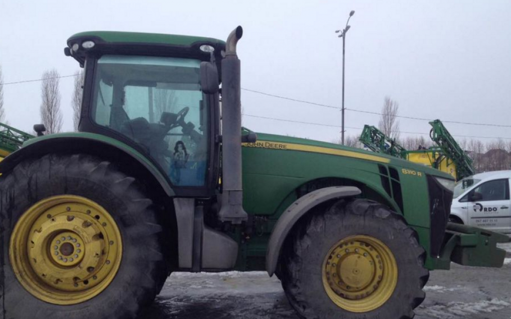 Oldtimer-Traktor tip John Deere 8310R, Neumaschine in Київ (Poză 2)