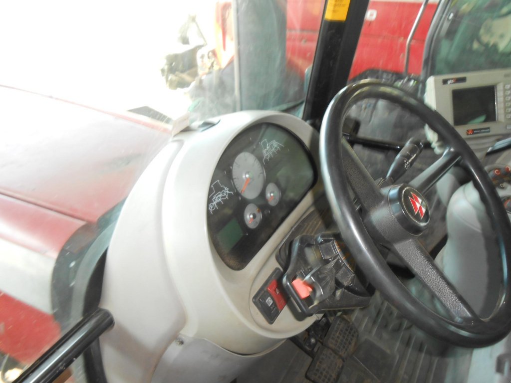 Oldtimer-Traktor Türe ait Massey Ferguson 8480, Neumaschine içinde Харків (resim 10)