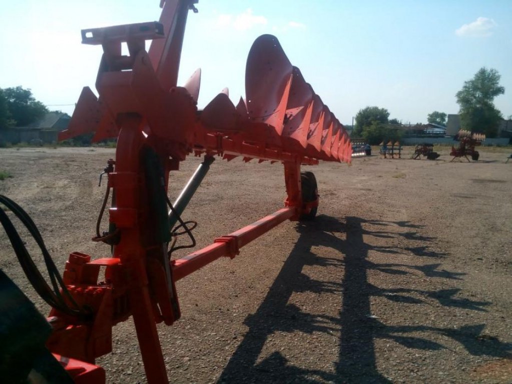 Scheibenpflug typu Kverneland PS 100,  v Маріуполь (Obrázek 1)