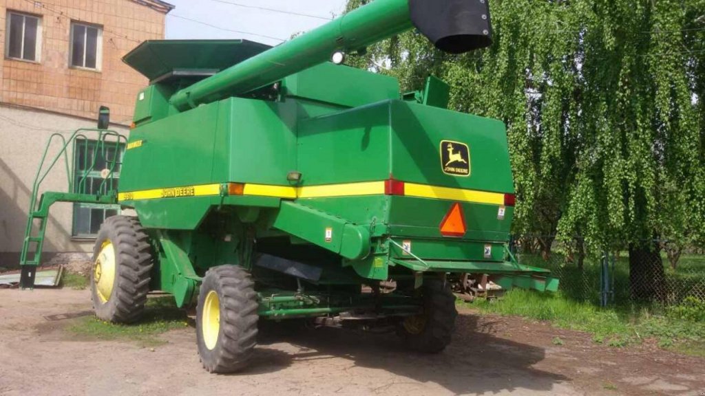 Oldtimer-Mähdrescher typu John Deere 9610,  v Маріуполь (Obrázek 4)