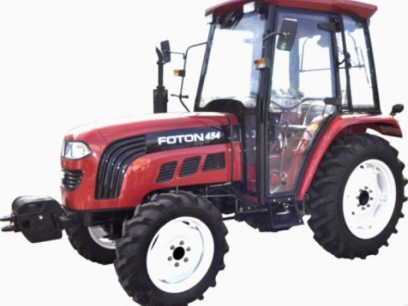Oldtimer-Traktor typu foton 454,  v Маріуполь (Obrázok 1)