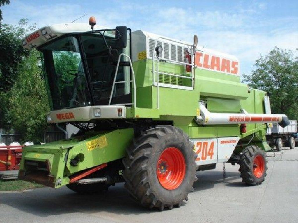 Oldtimer-Mähdrescher a típus CLAAS Mega 204,  ekkor: Маріуполь (Kép 1)