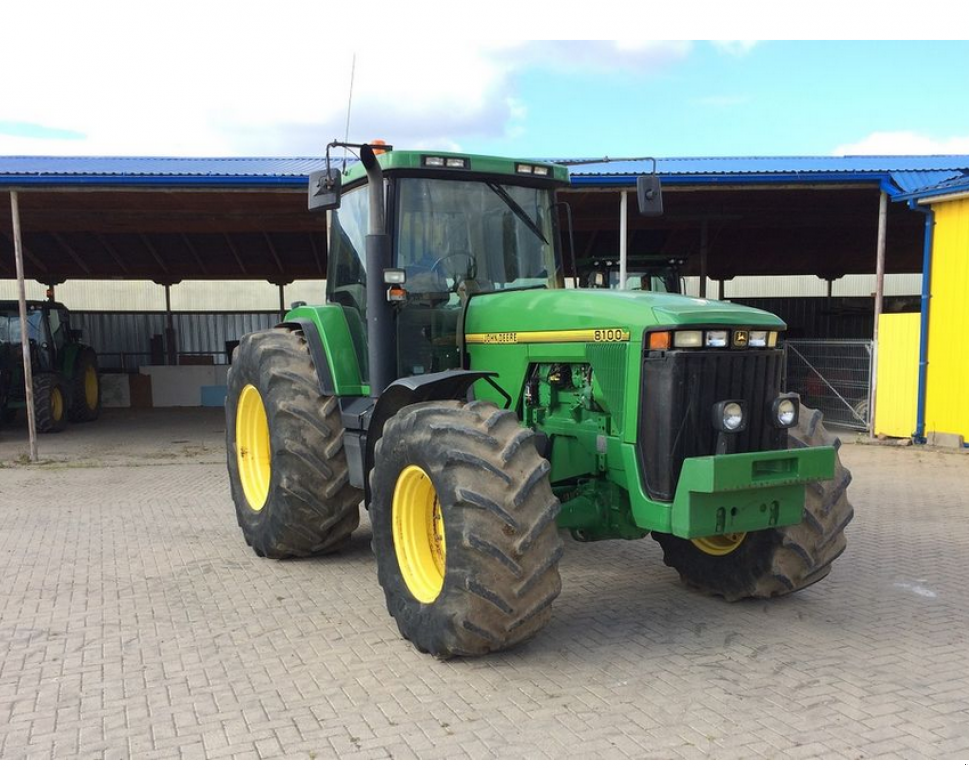 Oldtimer-Traktor типа John Deere 8100, Neumaschine в Київ (Фотография 5)