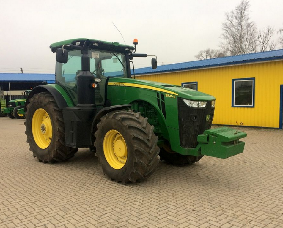 Oldtimer-Traktor a típus John Deere 8320R, Neumaschine ekkor: Київ (Kép 4)