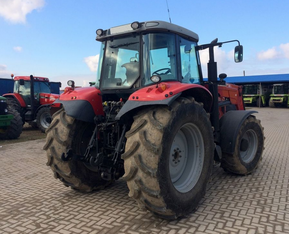 Oldtimer-Traktor typu Massey Ferguson 6480 A, Neumaschine v Київ (Obrázek 5)