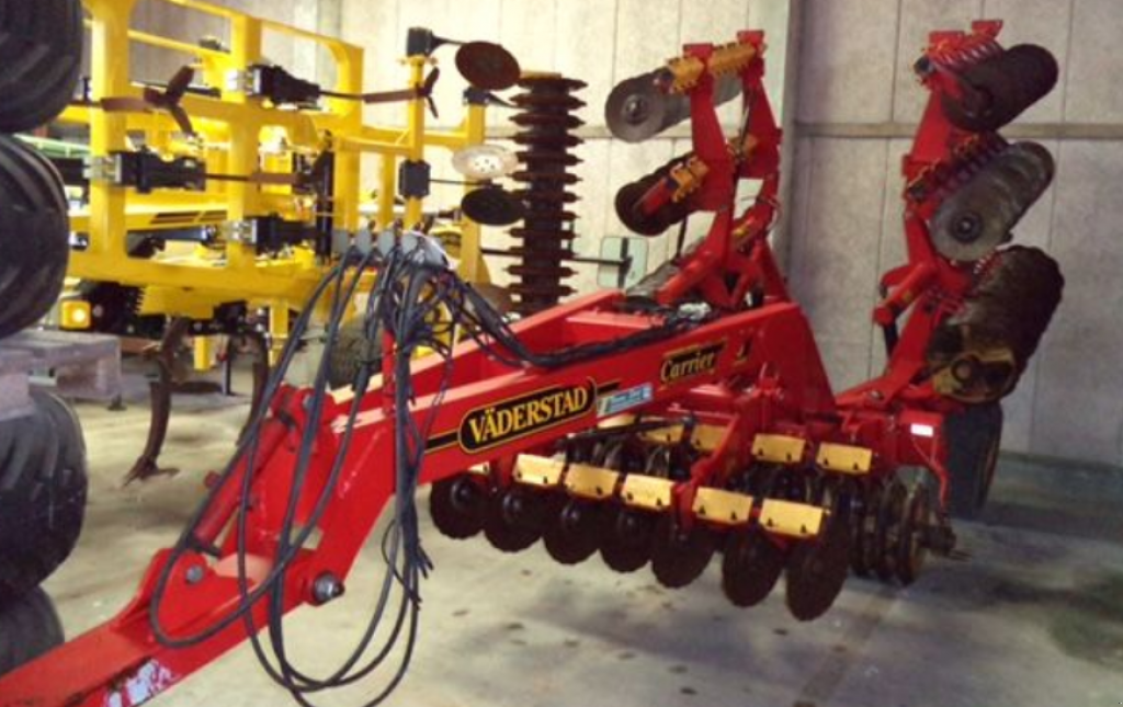 Wiesenegge of the type Väderstad Carrier 500,  in Київ (Picture 1)