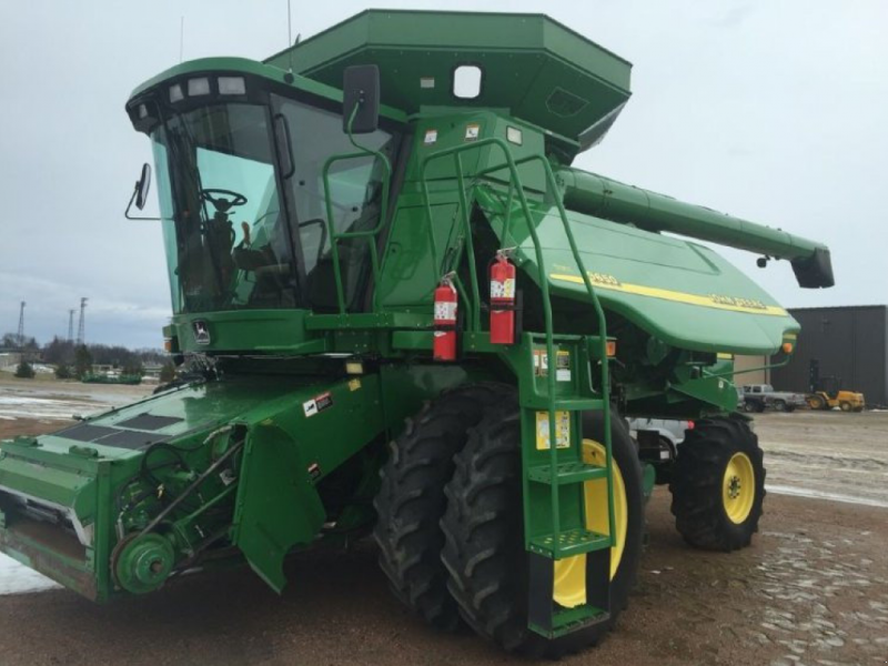 Oldtimer-Mähdrescher del tipo John Deere 9650W,  en Вінниця (Imagen 1)