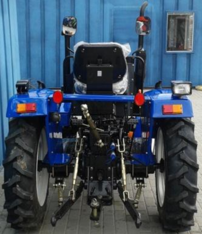 Hopfentraktor a típus Jinma 264 E, Neumaschine ekkor: Глеваха (Kép 2)