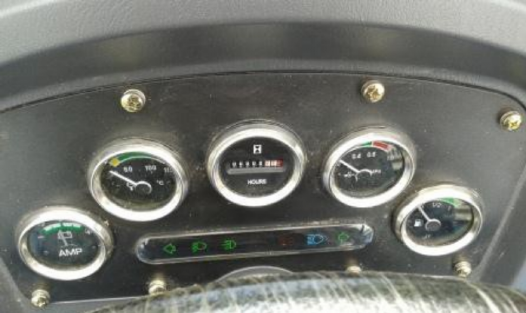 Hopfentraktor a típus Jinma 264 E, Neumaschine ekkor: Глеваха (Kép 3)