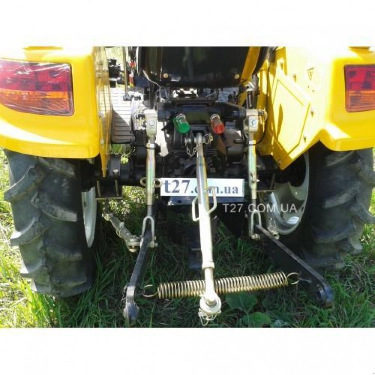 Hopfentraktor of the type Dong Feng DF 244D, Neumaschine in Глеваха (Picture 2)